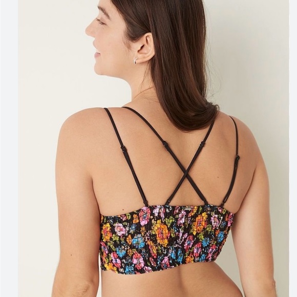 Pink Victoria secret bra! - Picture 1 of 5